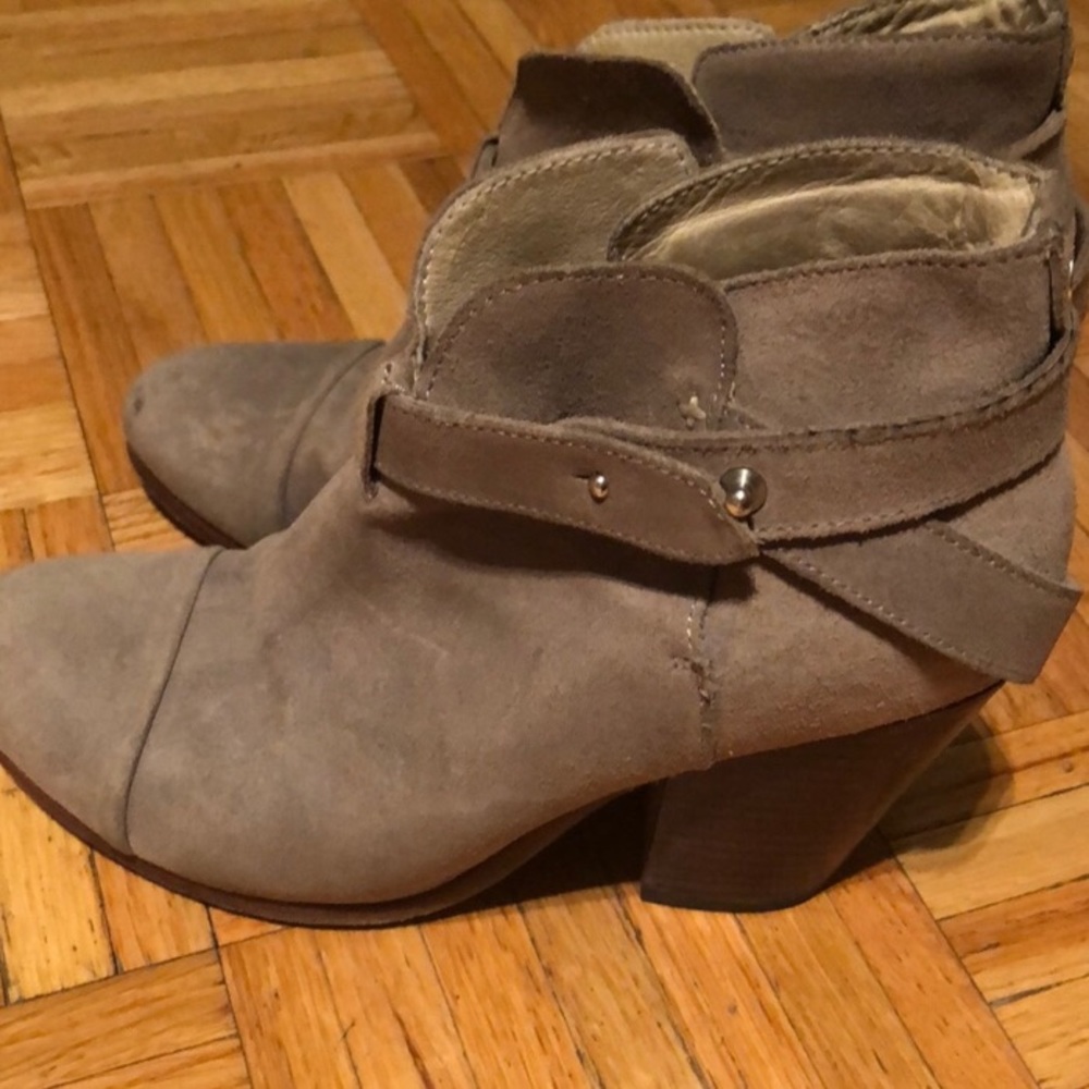 Grey Rag and Bone Booties Size 38 Grey